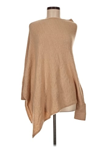 Look Poncho (view 1)