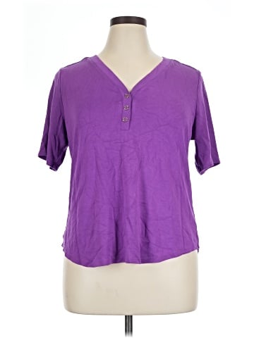 Liz Claiborne Short Sleeve Top (view 1)
