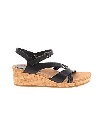 Baretraps Wedges (view 1)