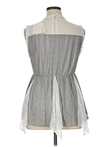 Ryu Sleeveless Blouse (view 2)