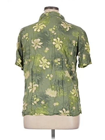 Classic Elements Short Sleeve Blouse (view 2)