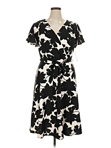 Shelby & Palmer Casual Dress (view 1)