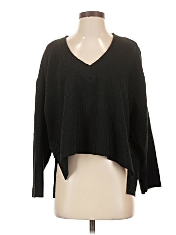 Urban Outfitters Long Sleeve T-Shirt (view 1)