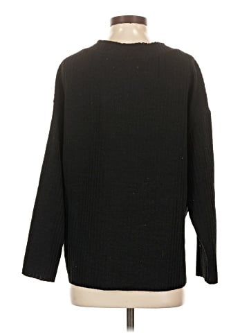 Urban Outfitters Long Sleeve T-Shirt (view 2)