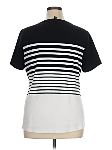 Karen Scott Sport Short Sleeve T-Shirt (view 2)