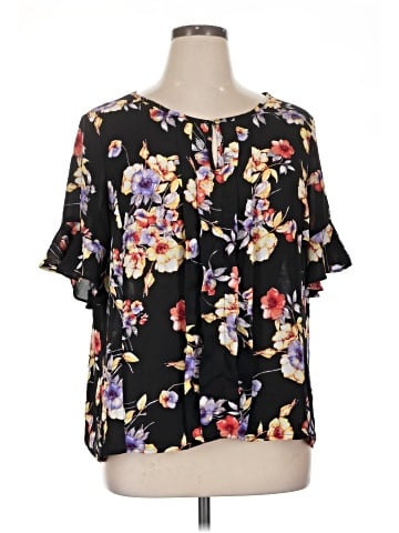Liz Claiborne Career Short Sleeve Blouse (view 1)