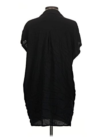Indah Short Sleeve Blouse (view 2)