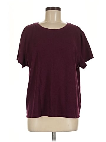 Victoria's Secret Short Sleeve T-Shirt (view 1)