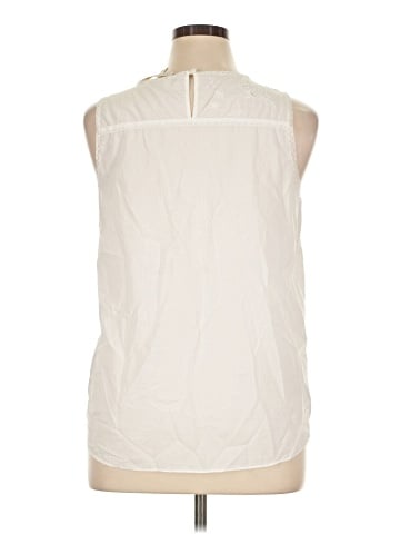 Nordstrom Collection Sleeveless Blouse (view 2)