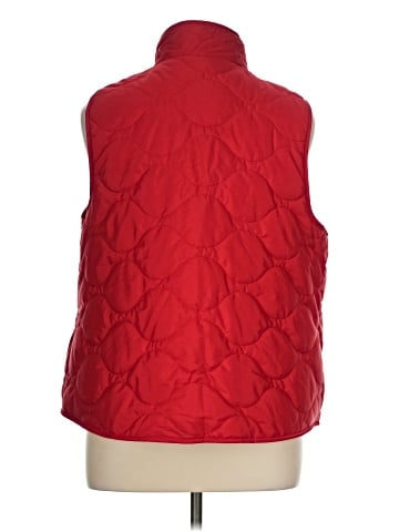Croft & Barrow Vest (view 2)