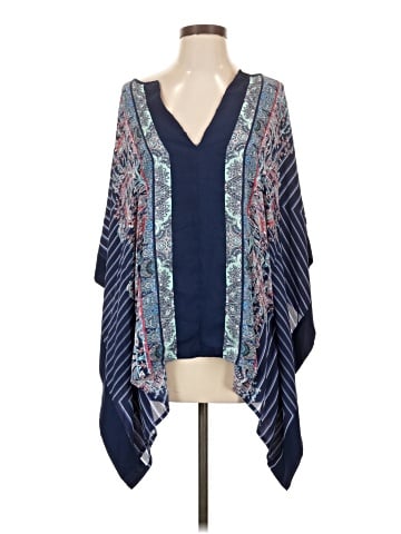 Romeo & Juliet Couture Poncho (view 1)