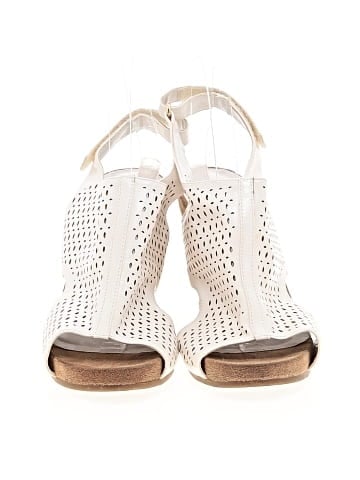 Toetos Wedges (view 2)