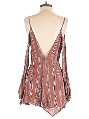 Luxxel Romper (view 2)