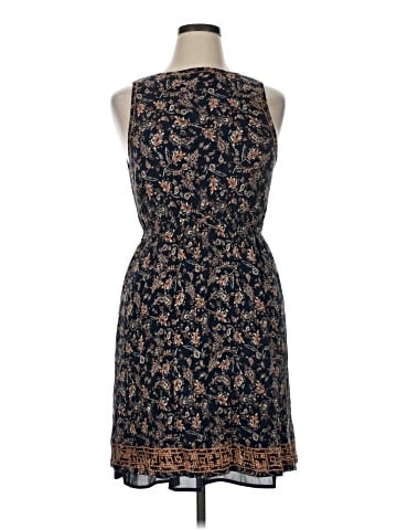 Market and Spruce Casual Dress (view 1)