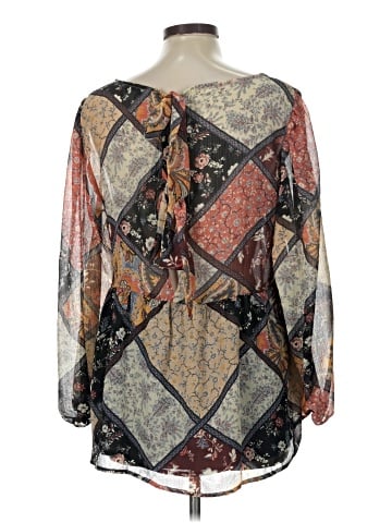 American Eagle Outfitters 3/4 Sleeve Blouse (view 2)
