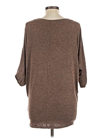 Assorted Brands 3/4 Sleeve Top (view 2)
