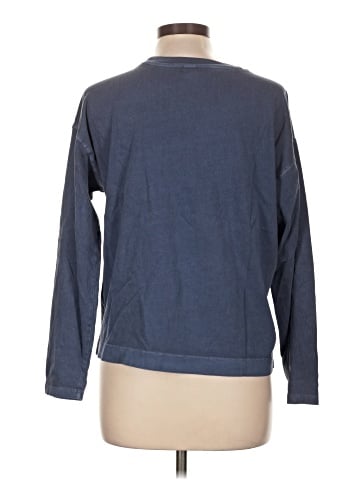 Old Navy Long Sleeve T-Shirt (view 2)