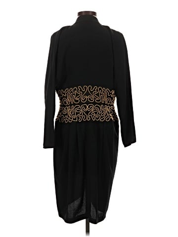 Cache Coat (view 2)