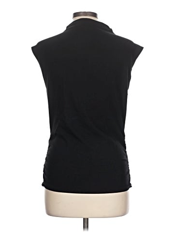 Gap Sleeveless T-Shirt (view 2)