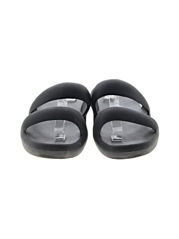 Old Navy Sandals (view 2)