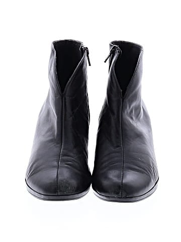 Munro American Ankle Boots (view 2)