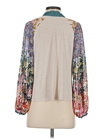 Tiny 3/4 Sleeve Blouse (view 2)