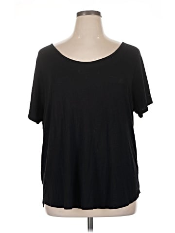 Charlotte Russe Short Sleeve Top (view 1)