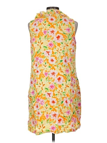 Crown & Ivy Casual Dress (view 2)