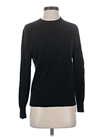 Uniqlo Turtleneck Sweater (view 1)