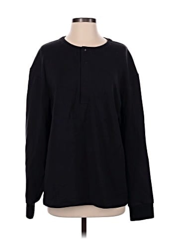 Lululemon Athletica Long Sleeve Top (view 1)
