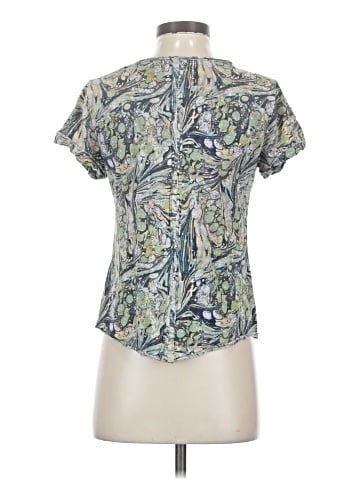 Urban Outfitters Short Sleeve T-Shirt (view 2)