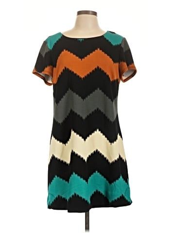 Signature by Robbie Bee Casual Dress (view 1)