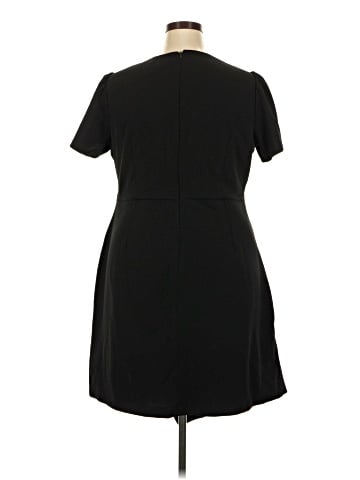 Donna Morgan Casual Dress (view 2)