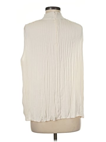 Vince. Sleeveless Blouse (view 2)