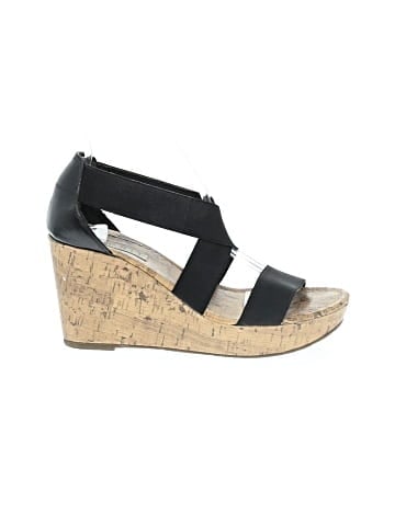 Esprit Wedges (view 1)