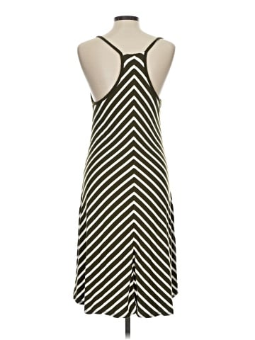 Laila Jayde Casual Dress (view 2)