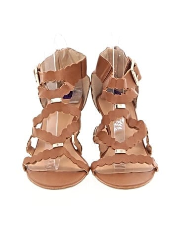 XOXO Wedges (view 2)