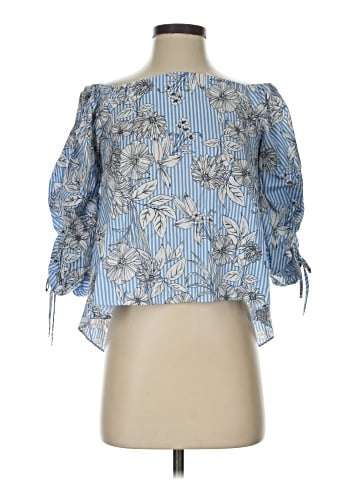 Timing 3/4 Sleeve Blouse (view 1)