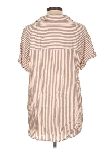 BeachLunchLounge Short Sleeve Blouse (view 2)