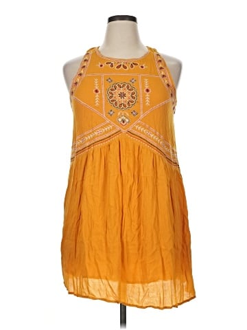 Taylor & Sage Casual Dress (view 1)