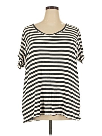 Torrid Short Sleeve Top (view 1)