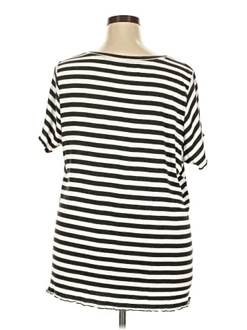 Torrid Short Sleeve Top (view 2)