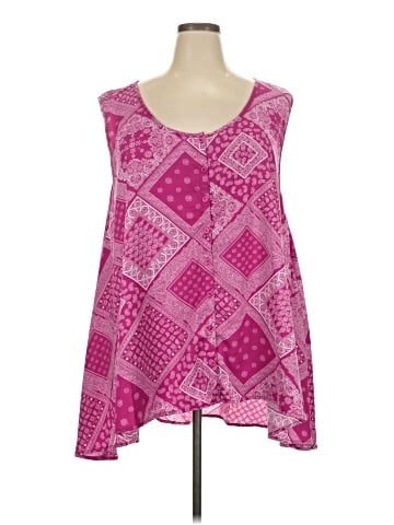 Woman Within Sleeveless Blouse (view 1)
