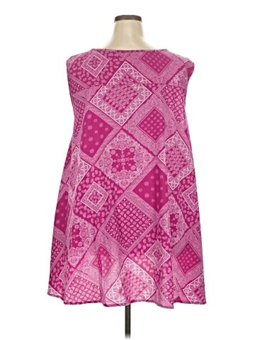 Woman Within Sleeveless Blouse (view 2)