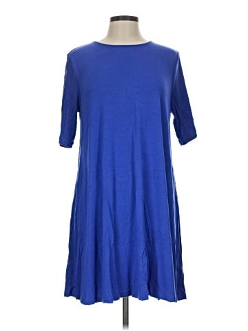 Old Navy Casual Dress (view 1)