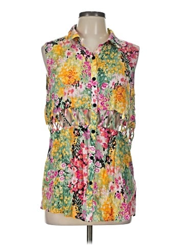 Lucca Couture Sleeveless Button-Down Shirt (view 1)