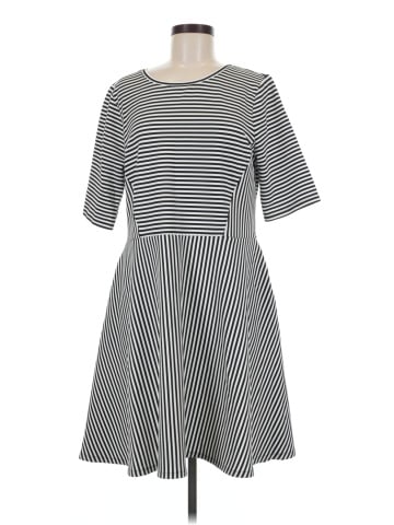 Apt. 9 Casual Dress (view 1)