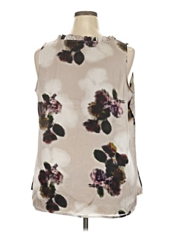 a.n.a. A New Approach Sleeveless Blouse (view 2)