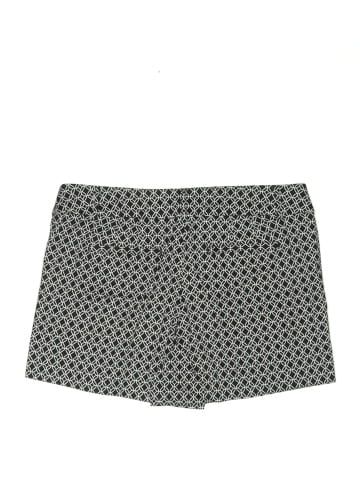 White House Black Market Shorts (view 2)