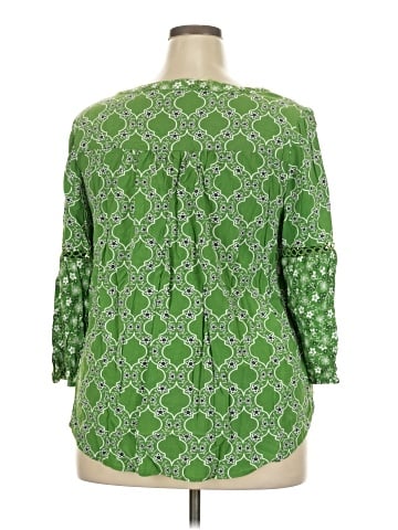 Crown & Ivy 3/4 Sleeve Blouse (view 2)